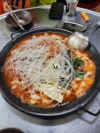 장암역에서 가깝지만 길 험해…벽운동 계곡으로 오르는 게 낫다 [서울 4대 스릴 만점 코스]
