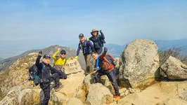 공룡천왕, 다섯 친구의 정상으로 가는 길 [독자산행기]