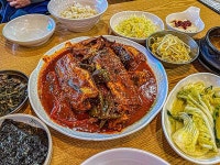 비벼먹고  찍어먹고 쌈싸먹는 진하고 매콤한 코다리찜 [하산 후 뒤풀이 불암산]