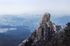 거인의 근육 사이를 걷다 [초보기자의 거침없이 하이킹 도봉산을 알려줘]