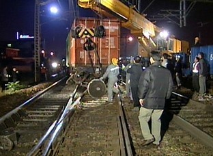 폭우로 열차 운행 중지, 코레일 경고 경부선과 장항선, 서해선에서	        	