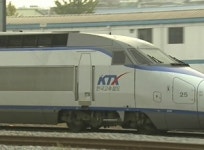 60대 남자 KTX에 치여 숨져…