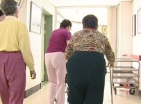 치매 걱정 줄이고 일자리 늘리고 새 노인정책