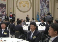 이 대통령, 패럴림픽 선수단 청와대 초청 오찬