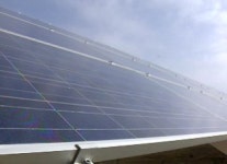 버려진 간척지서 세계최대 태양광 발전 가동