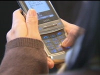 손가락으로 소통한다…가장 빠른 엄지족은?