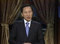 이 대통령, 재산헌납 발언 후 '1년'…기부는 언제?
