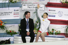 [포토] 점수 기다리는 김연아, 초조함과 미소
