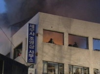 별다른 대안 없었다? 유난히 진압 서두른 이유는