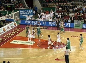 프로농구 선두 동부, SK에 올시즌 5전 전승 기록