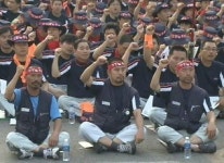 금속노조 전면파업…쌍용차 평택공장 앞에서 집회