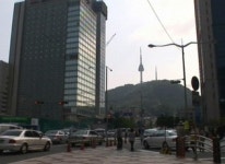 차량 중심 고가도로 헐고 나니…주변 도로 활기
