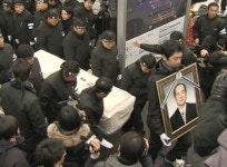 용산참사, 355일 만의 장례식 되풀이되지 않도록