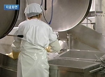 전·현직 교장 '돈 받고 급식업체 선정' 정황 포착