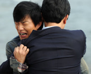 강모와 성모, 바닷가에서 뜨거운 눈물 쏟다!? SBS 자이언트