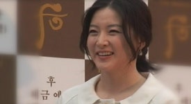 이영애, 퇴원 모습 포착!…쌍둥이 엄마 맞아?