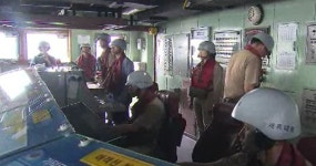 북한 로켓의 발사와 폭발, 세종대왕함이 쫓았다