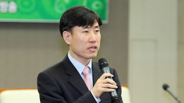 [브리핑] 코스피 1800도 붕괴/성적 결함 숨긴 남편,아내에 위자료(6/4 오전)