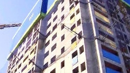 1등급?…아시아 선수촌 아파트 공사 중단 위기