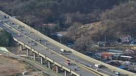 도로공사, 외곽순환도로 전면 유료화 추진…속내는?