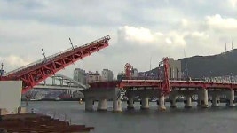 [부산] 영도대교 구름 인파…관광 대박 예감