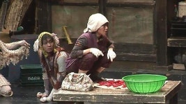 배우들의 연기가 일품…뮤지컬 식구를 찾아서