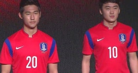 월드컵 유니폼에 새긴 팀 정신…상의에 투혼