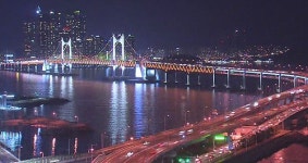 부산항대교 새 명물 등극…관광자원 동력으로