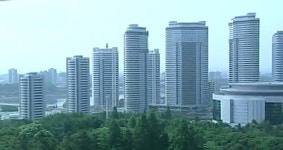 北 권력층 거주 아파트도…곳곳 붕괴 위험