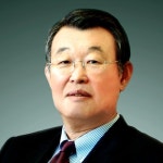 신동아방송주 | '노태우 前 대통령 옛 사돈' 신명수 전 신동방그룹 회장 별게