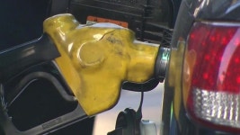 휘발유 ℓ당 1천360원대 주유소 속속 등장