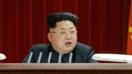 [핫포토] 반만 남은 눈썹 北 김정은, 헤어스타일 변화?