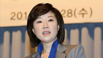 11개월 만에 물러난 '첫 여성 정무수석' 조윤선