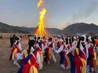함양군 안의면, 7년 만에 정월대보름 맞이 달집태우기 행사 개최