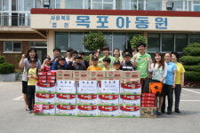 [자동차]전남 R-STARS 연예인 레이싱팀, 목포아동원서 봉사활동
