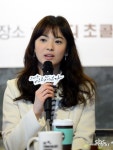 송혜교 팬클럽, 우즈벡 박물관에 한글안내서 제공