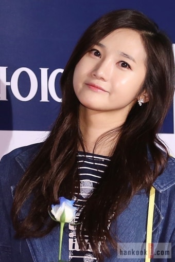 헬로비너스 유아라, 사랑스러운 ′봄나들이 패션′