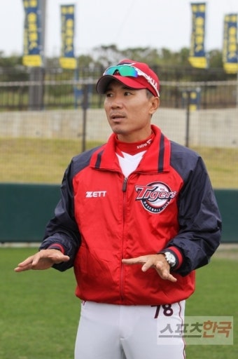 KIA, 투수코치 보직 변경으로 분위기 쇄신?