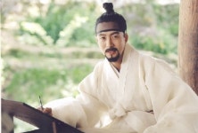 美시카고트리뷴 "배용준은 한국의 제라르 필립"