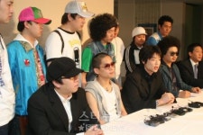 김기욱도 윤택 대열에 합류, 박승대 사장은 진실 밝혀라