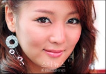 [포토]유니 "변하지 않는 다이아몬드가 좋다"