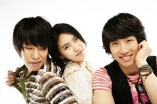 더 크로스, 동대문 패션타운 광고로 모델데뷔