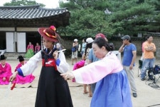 심혜진, 인간문화재로부터 칼춤 전수