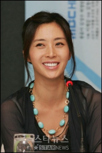 '친절한' 송윤아, 