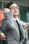 [포토]제주 바람 맞으며 머리 넘기는 배용준