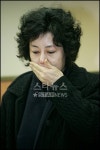 유니 母 추측기사 나갈까봐 기자회견