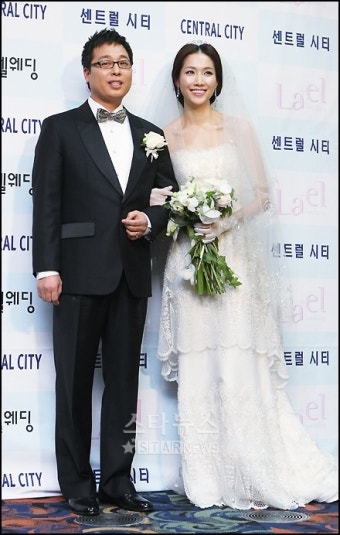 [포토]이선진-김성태씨, 저희 잘 어울리죠?