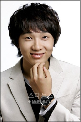 지현우 