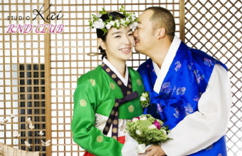 염경환, 오늘(5일) 6세 연하신부와 '지각 결혼'