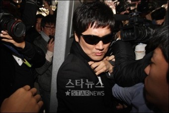 [포토]'옥소리의 남자' 정세훈 공판 출석